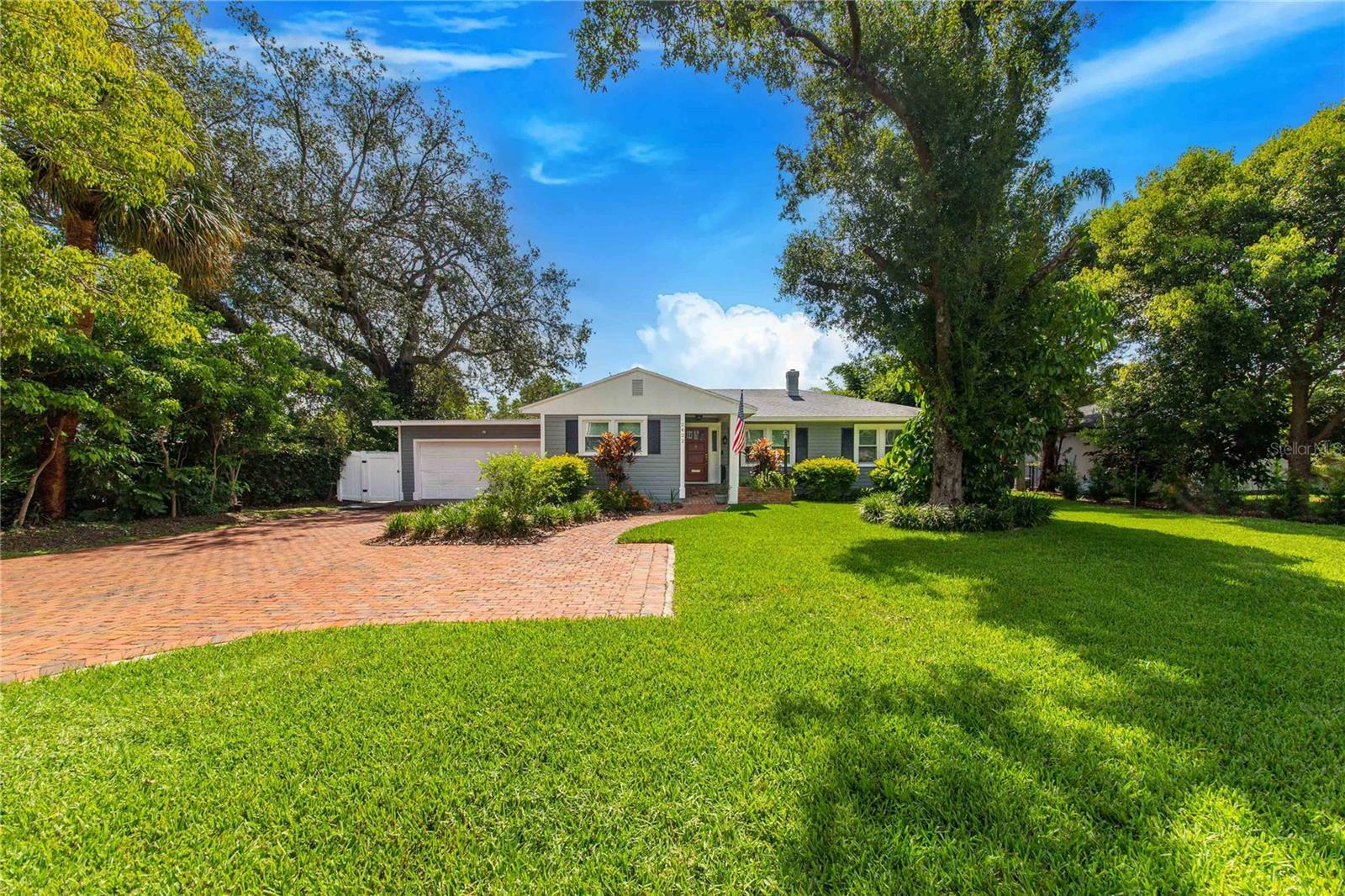 Property Photo:  2422 Coventry Ave  FL 33803 