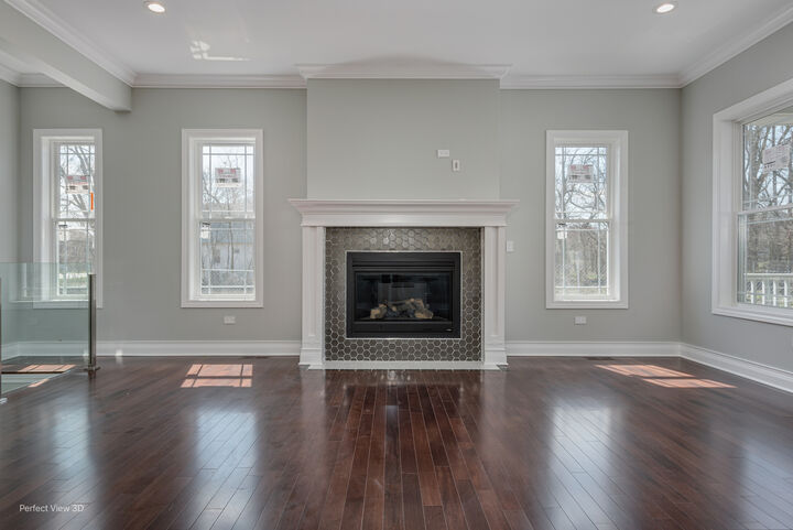 Property Photo:  
