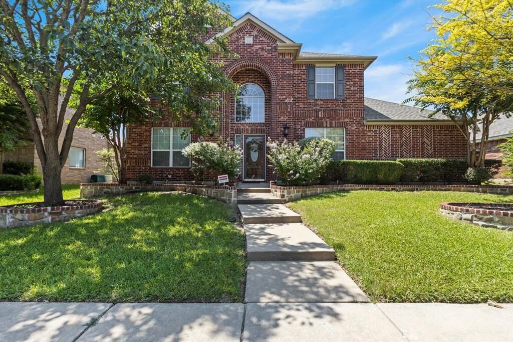 Property Photo:  6501 Taprock Drive  TX 75070 