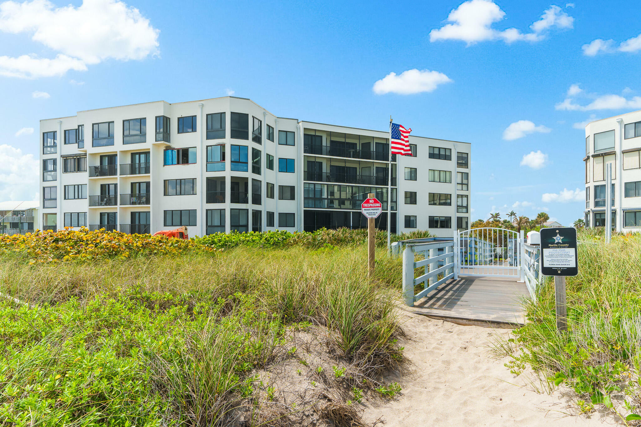 Property Photo:  2375 NE Ocean Boulevard 202 -E  FL 34996 