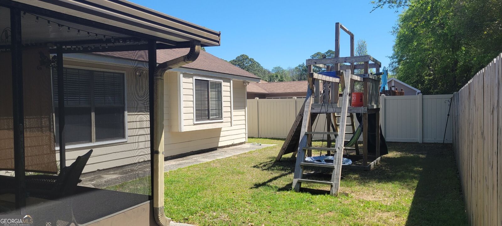 Property Photo:  106 Plantation Oaks Drive  GA 31558 