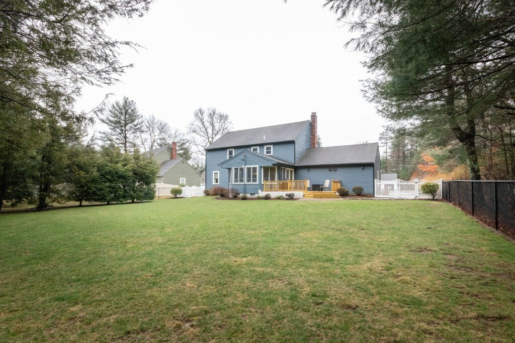 Property Photo:  4 Arrowhead Road  MA 02081 