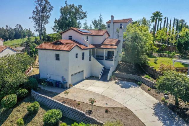 Property Photo:  2042 Cherokee Lane  CA 92026 