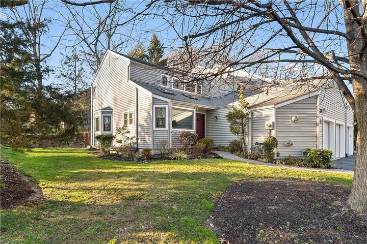 231 Horseshoe Circle  Ossining NY 10562 photo