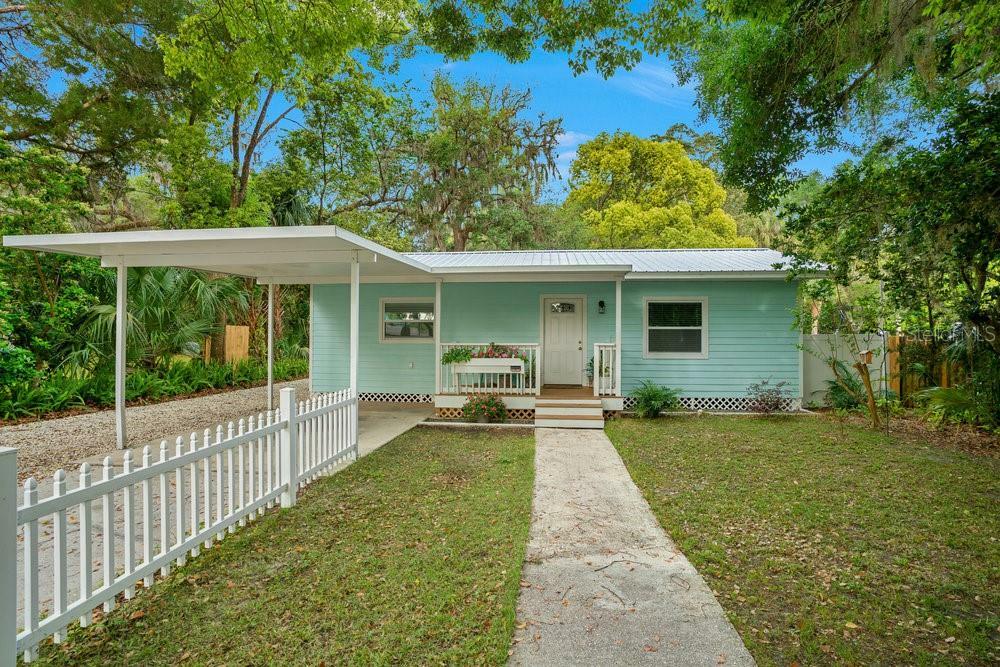 Property Photo:  750 NE 2nd Avenue  FL 34428 