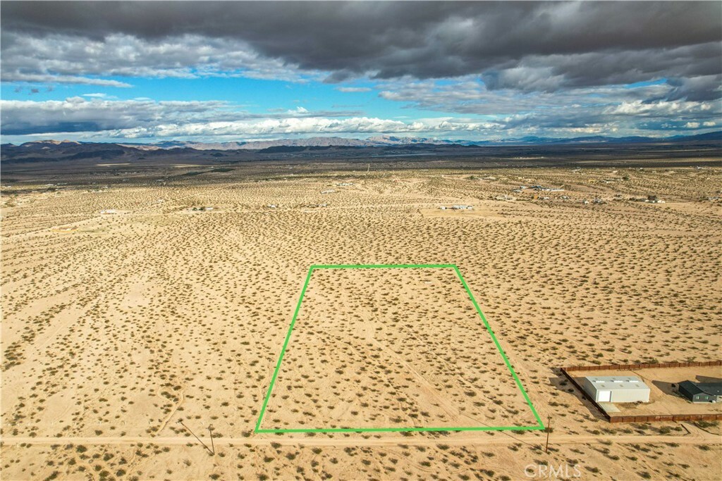 Property Photo:  1171 Jackrabbit Trail  CA 92277 