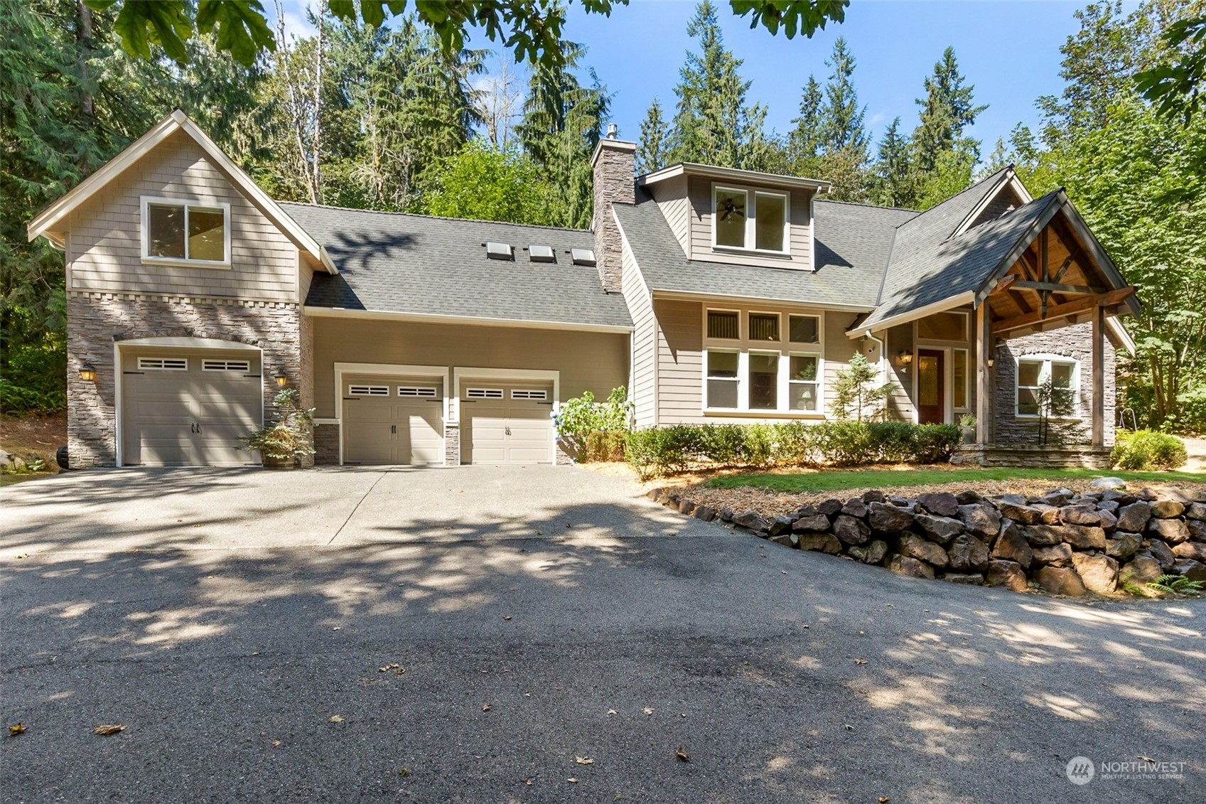 Property Photo:  3005 W Ames Lake Drive NE  WA 98053 