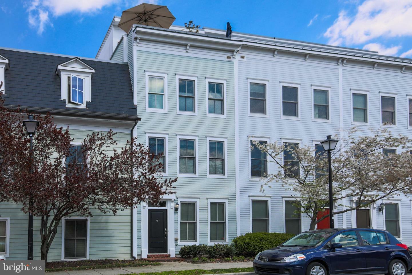 831 Wythe Street  Alexandria VA 22314 photo