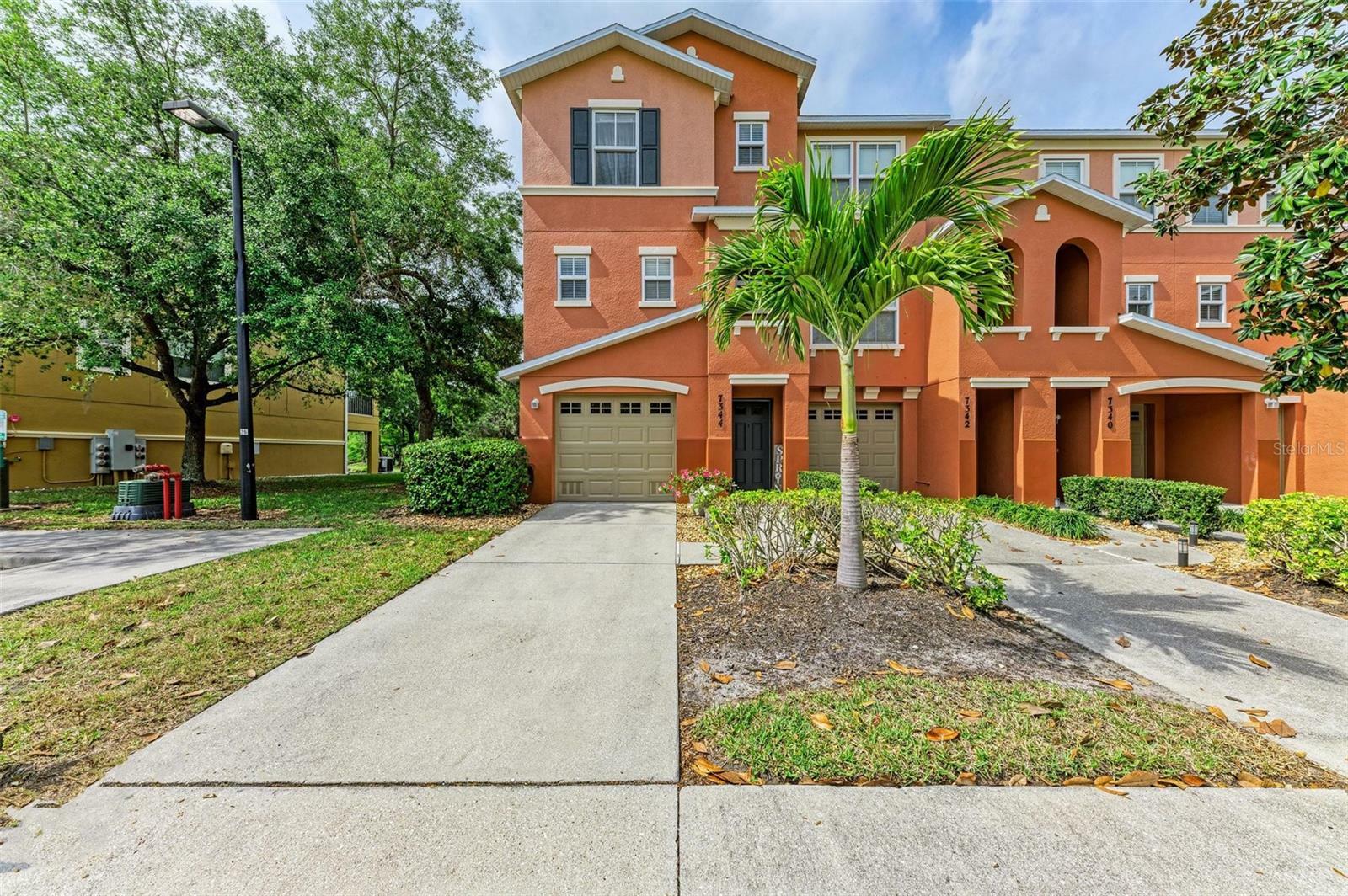 Property Photo: 7344 Black Walnut Way 4601 FL 34202