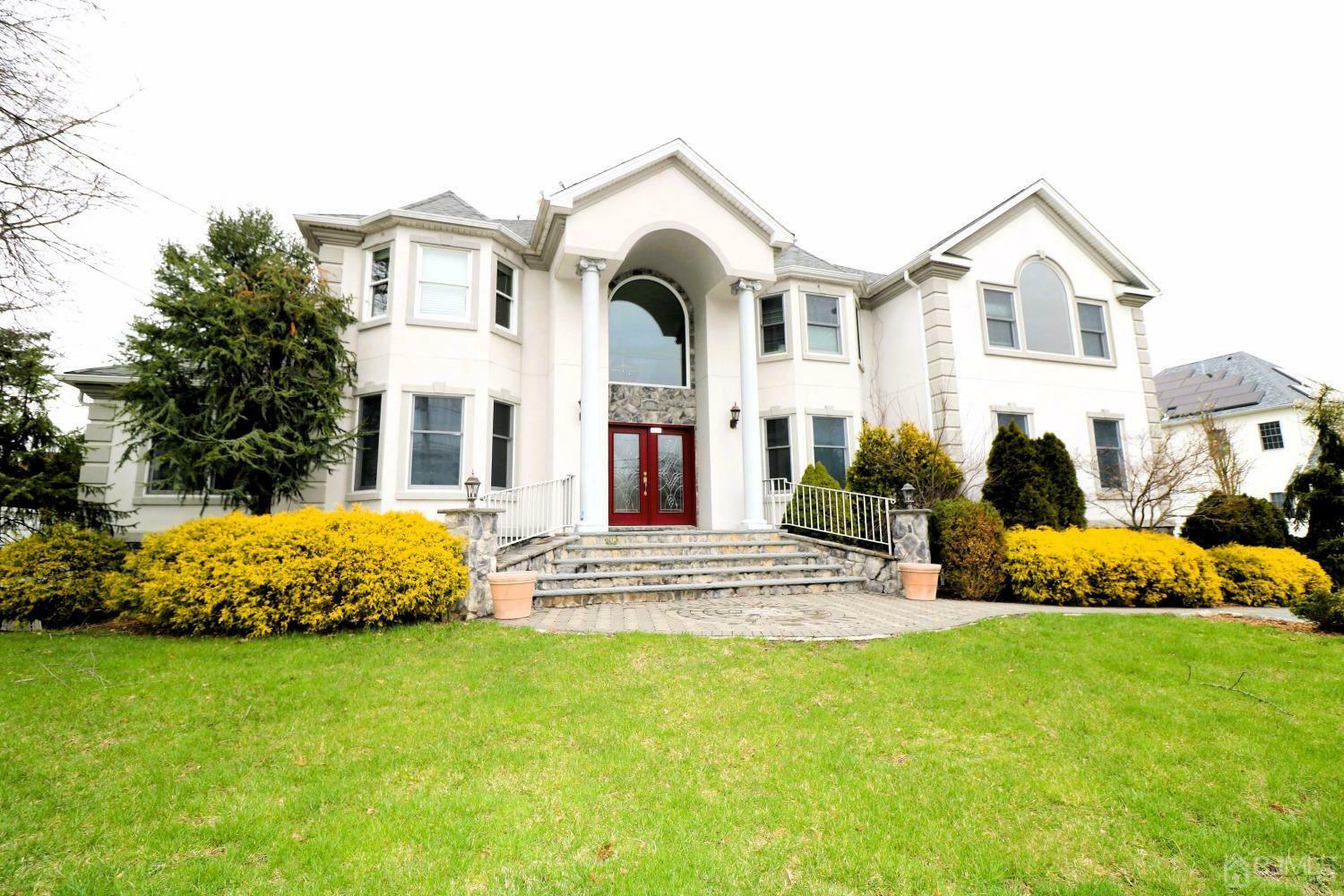 Property Photo:  826 Inman Avenue  NJ 08820 