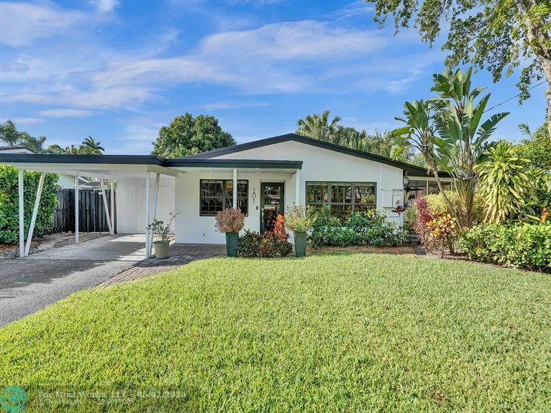 201 NW 20th St  Wilton Manors FL 33311 photo