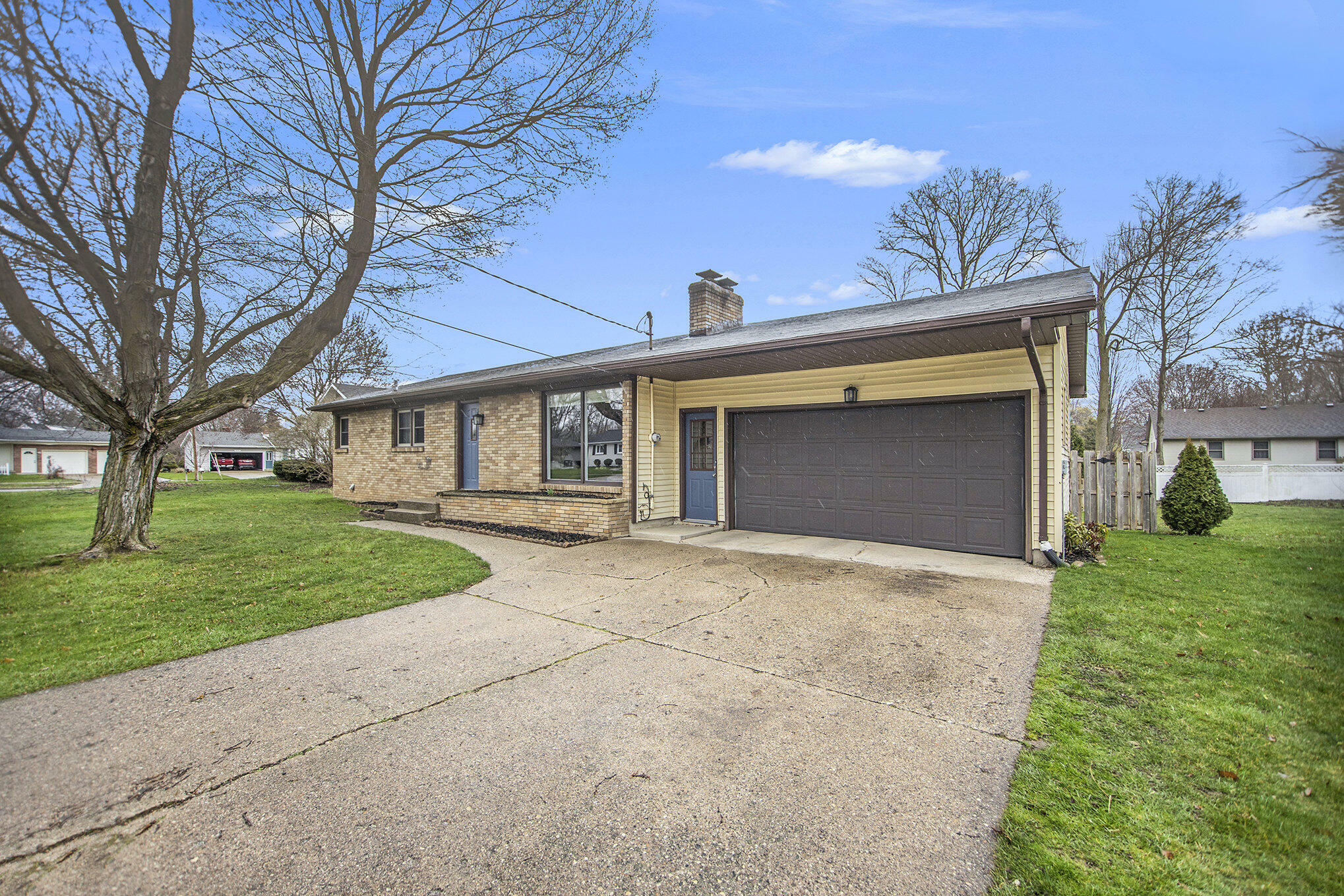 Property Photo:  4324 Wilfred Avenue SW  MI 49418 