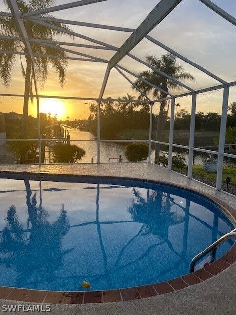 Property Photo:  1307 SE 11th Avenue  FL 33990 