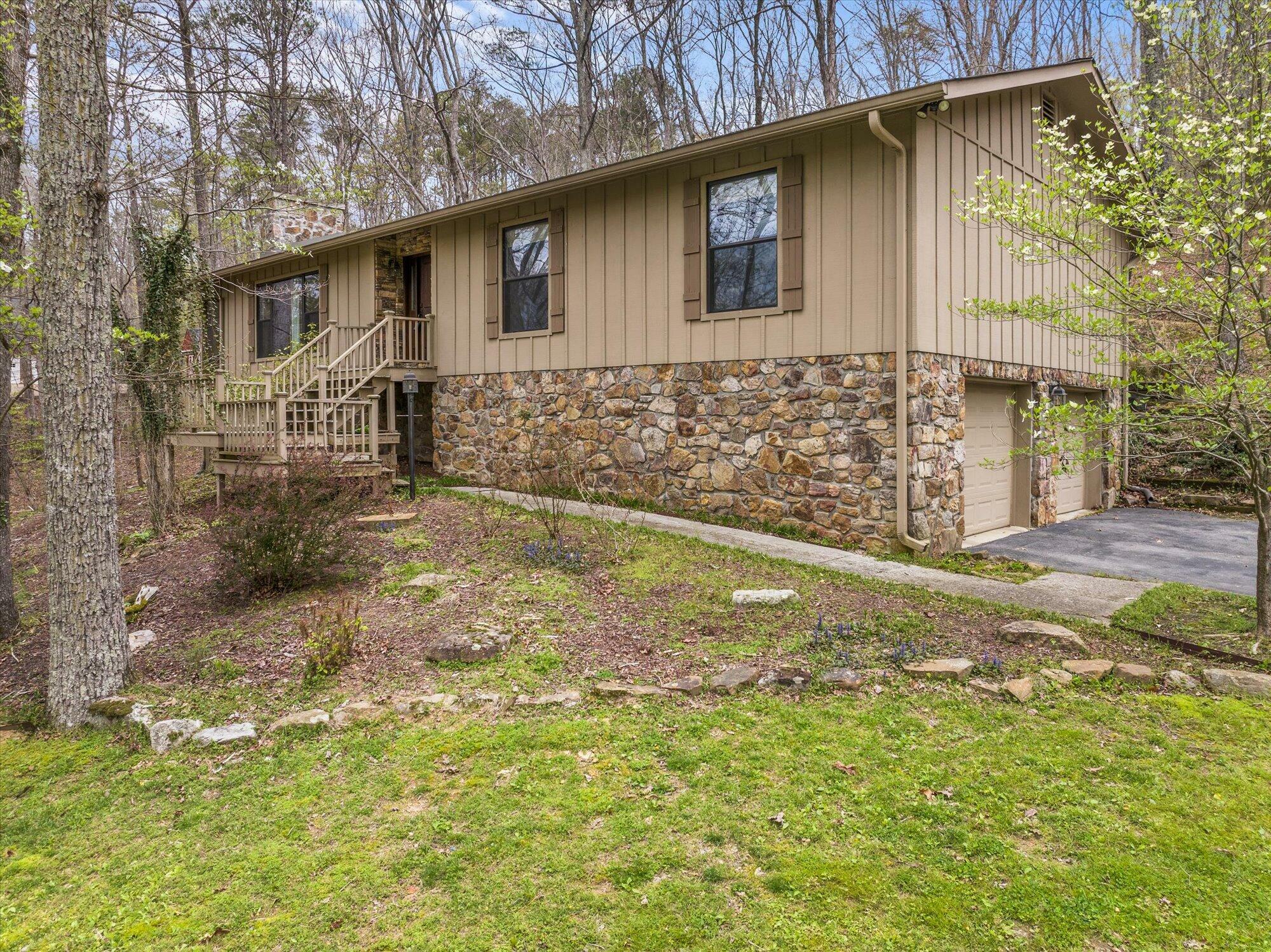 Property Photo:  7100 White Oak Valley Road  TN 37353 