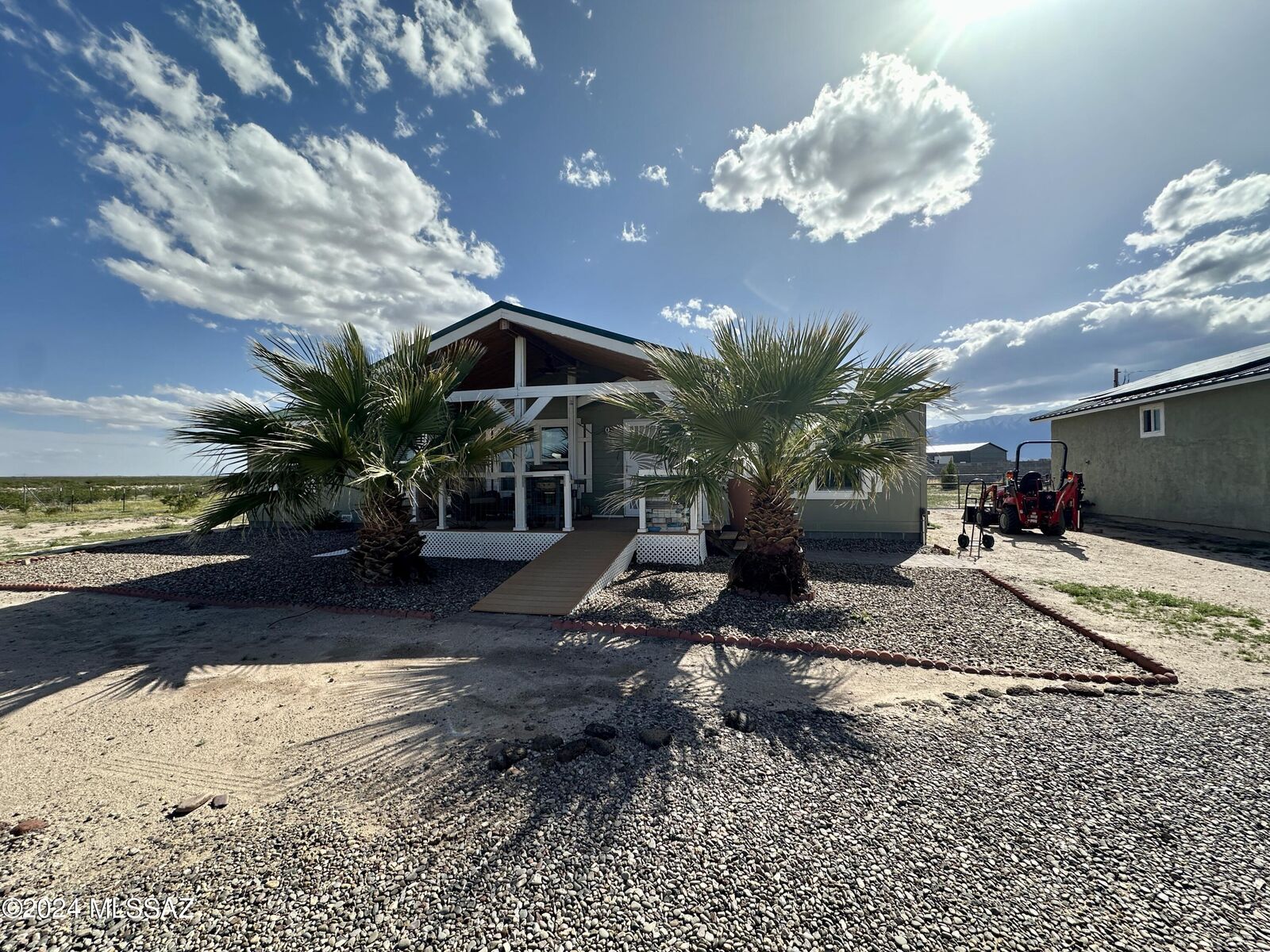 Property Photo:  3977 E Busby Drive  AZ 85546 