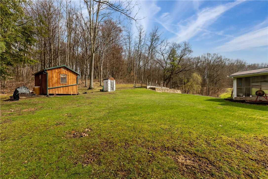 Property Photo:  2807 Russellton Airport Rd  PA 15084 