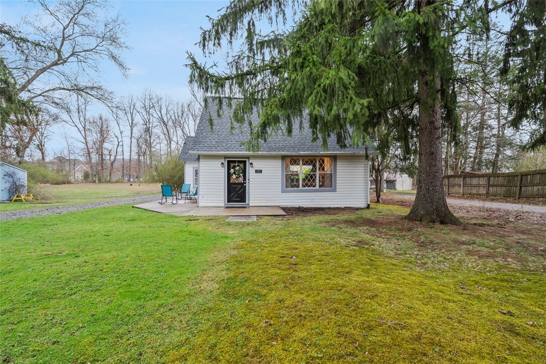 Property Photo:  2107 Duncan Ave  PA 15101 