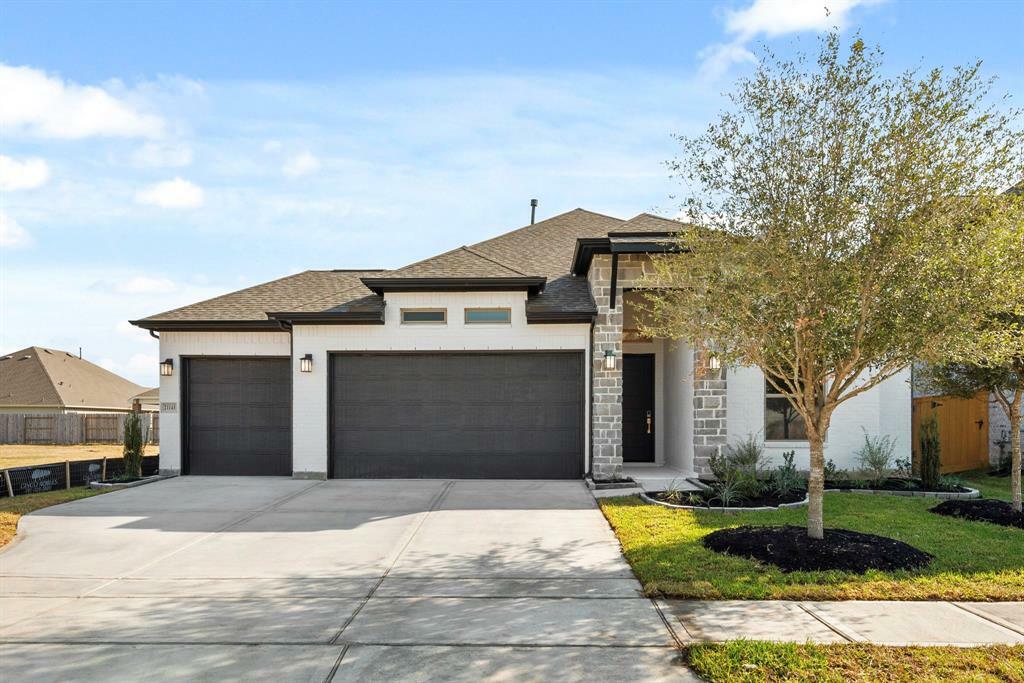 Property Photo:  21143 Flowerhorn Drive  TX 77433 