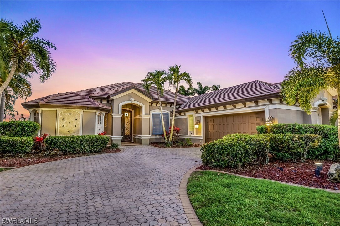 1530 Hermitage Lane  Cape Coral FL 33914 photo