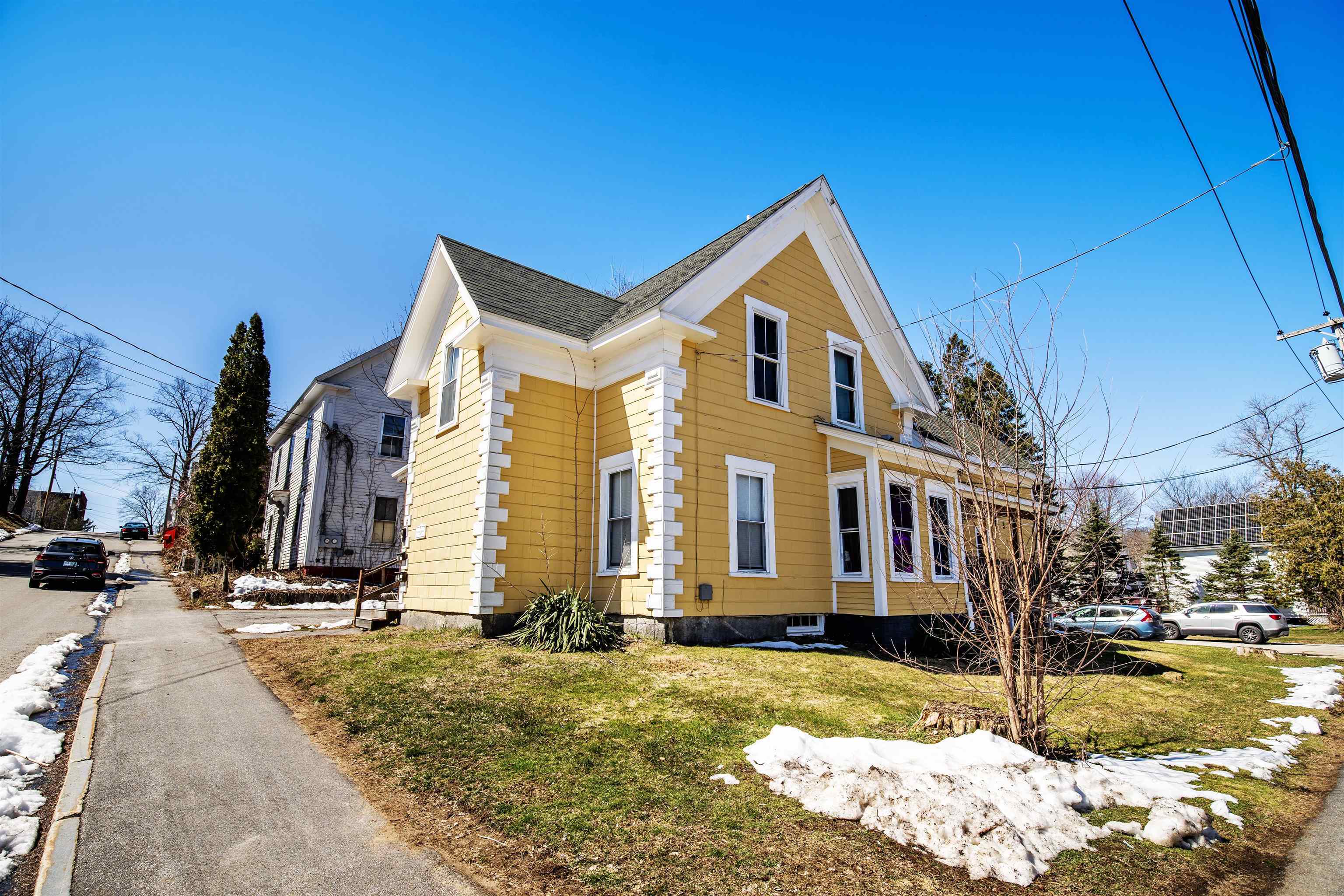 Property Photo:  26 Chestnut Street  NH 03263 