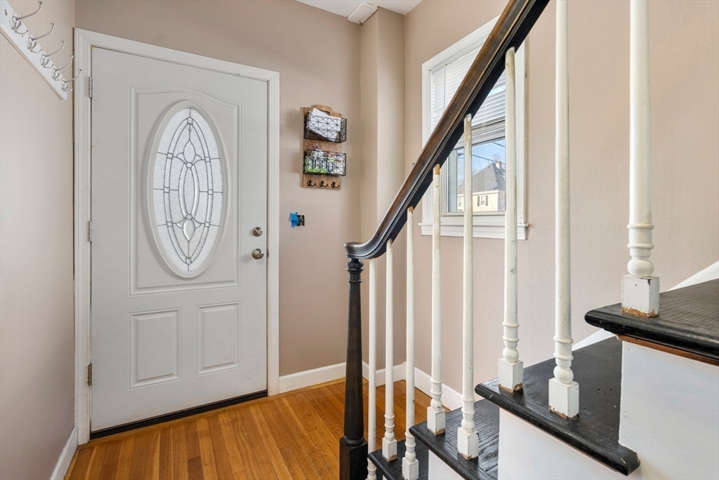 Property Photo: 82 Alexander St MA 01702