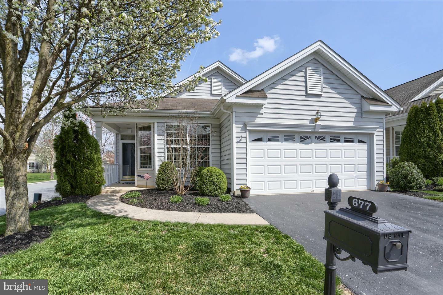 Property Photo: 677 Thoreau Drive PA 17552
