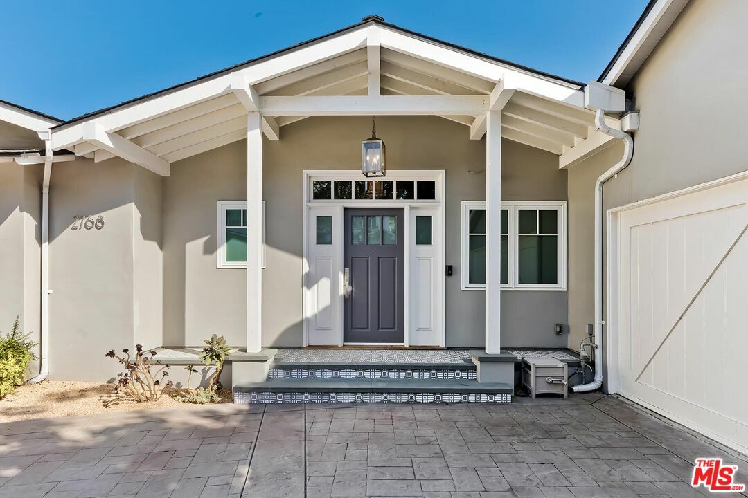 Property Photo:  2768   Anchor Ave  CA 90064 