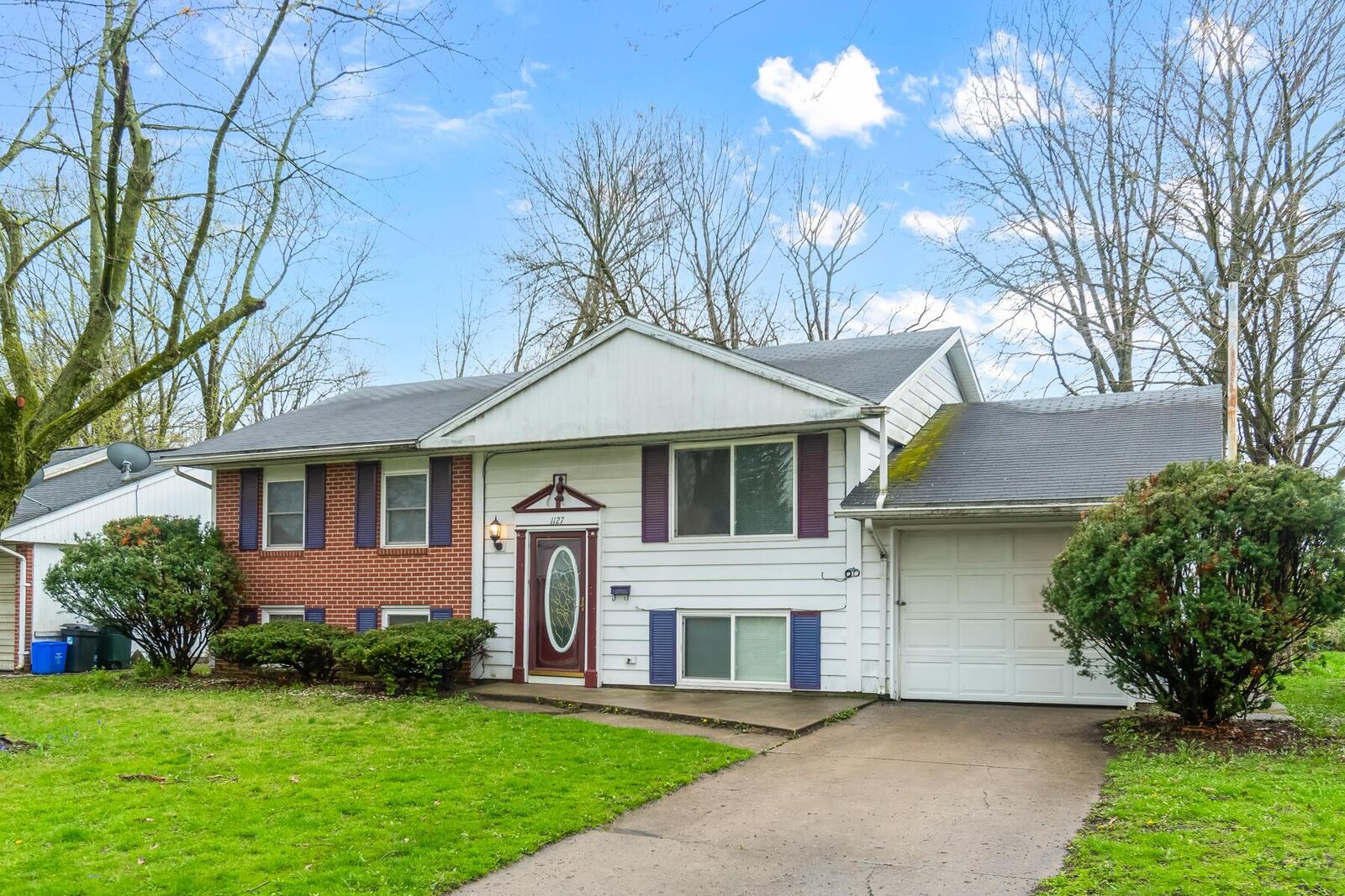 Property Photo:  1127 Fairwood Avenue  OH 43302 