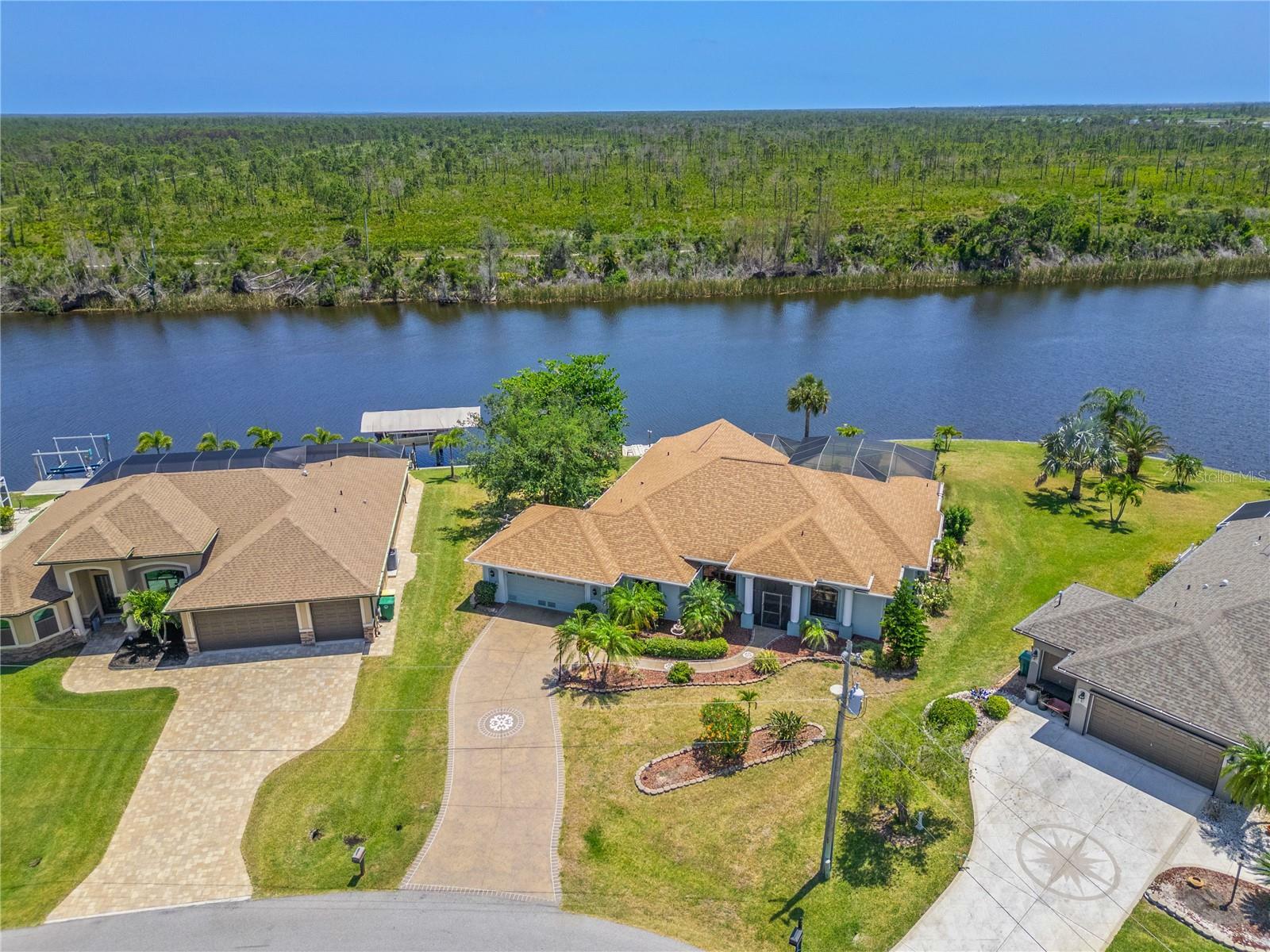 Property Photo: 10503 Aztec Road FL 33981