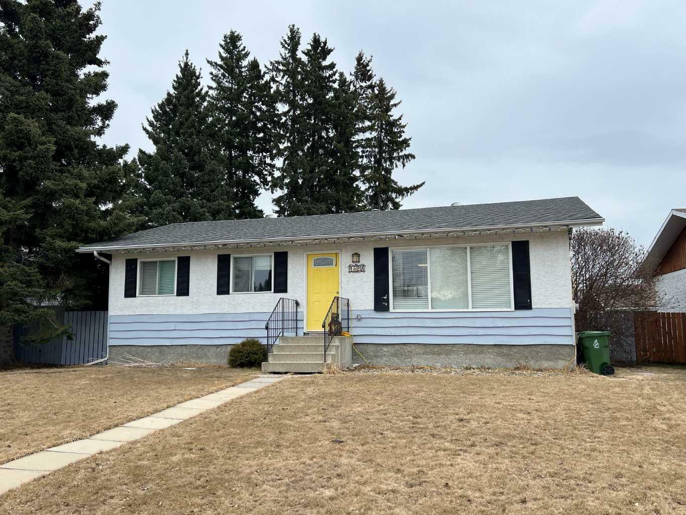 Photo de la propriété: 1429 53 Street AB T7E 1H2