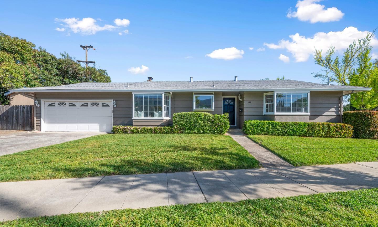 Property Photo:  1833 Rosswood Drive  CA 95124 