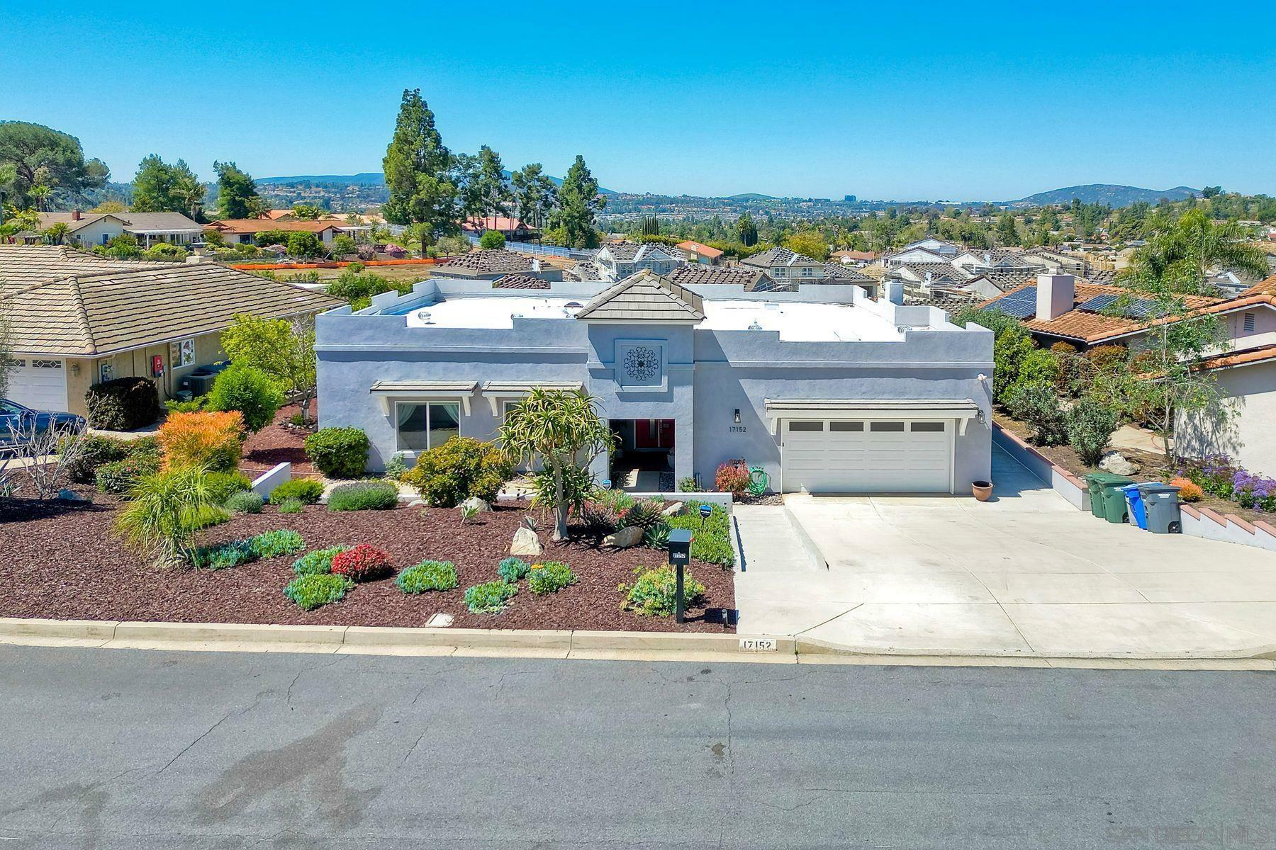Property Photo: 17152 Tam O Shanter Drive CA 92064