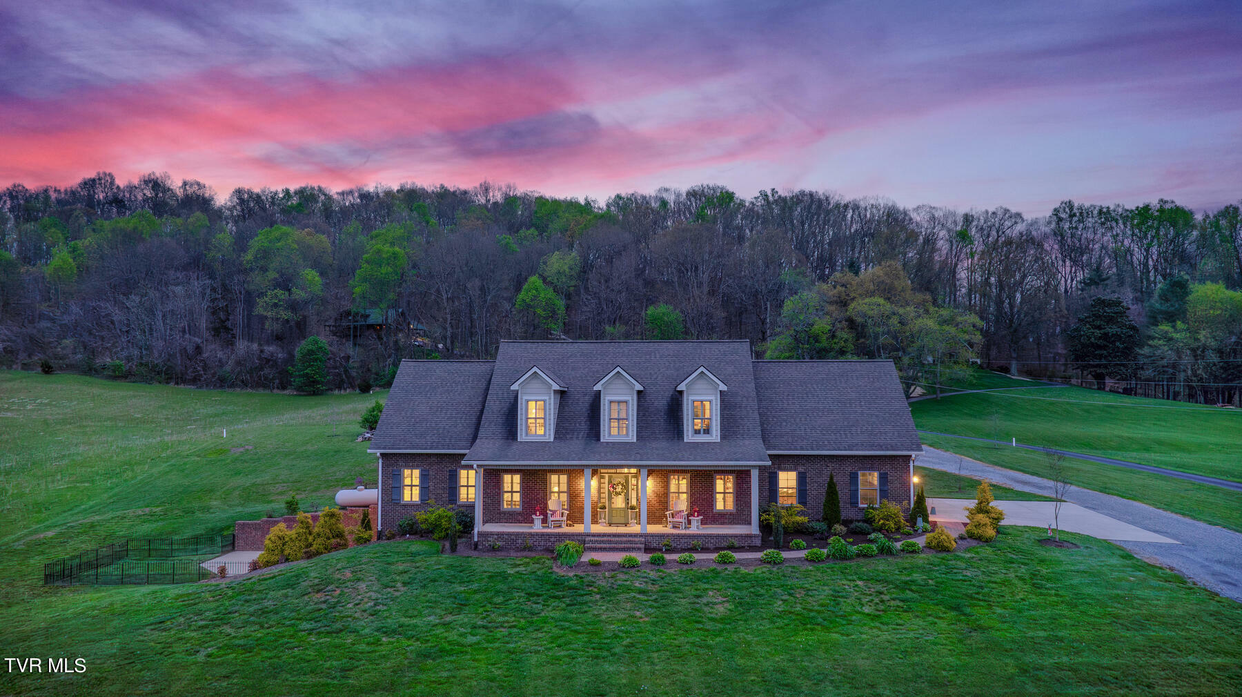 Property Photo:  190 Jay Armentrout Road  TN 37659 