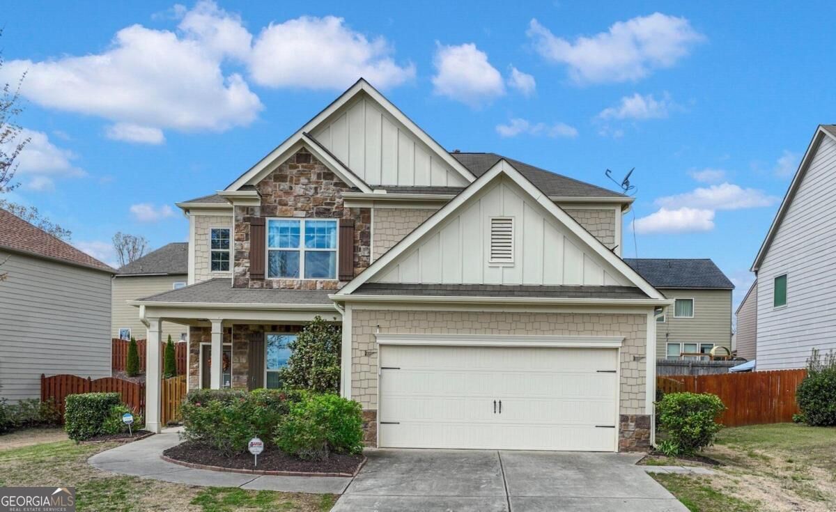 Property Photo:  4815 Rialto Way  GA 30040 