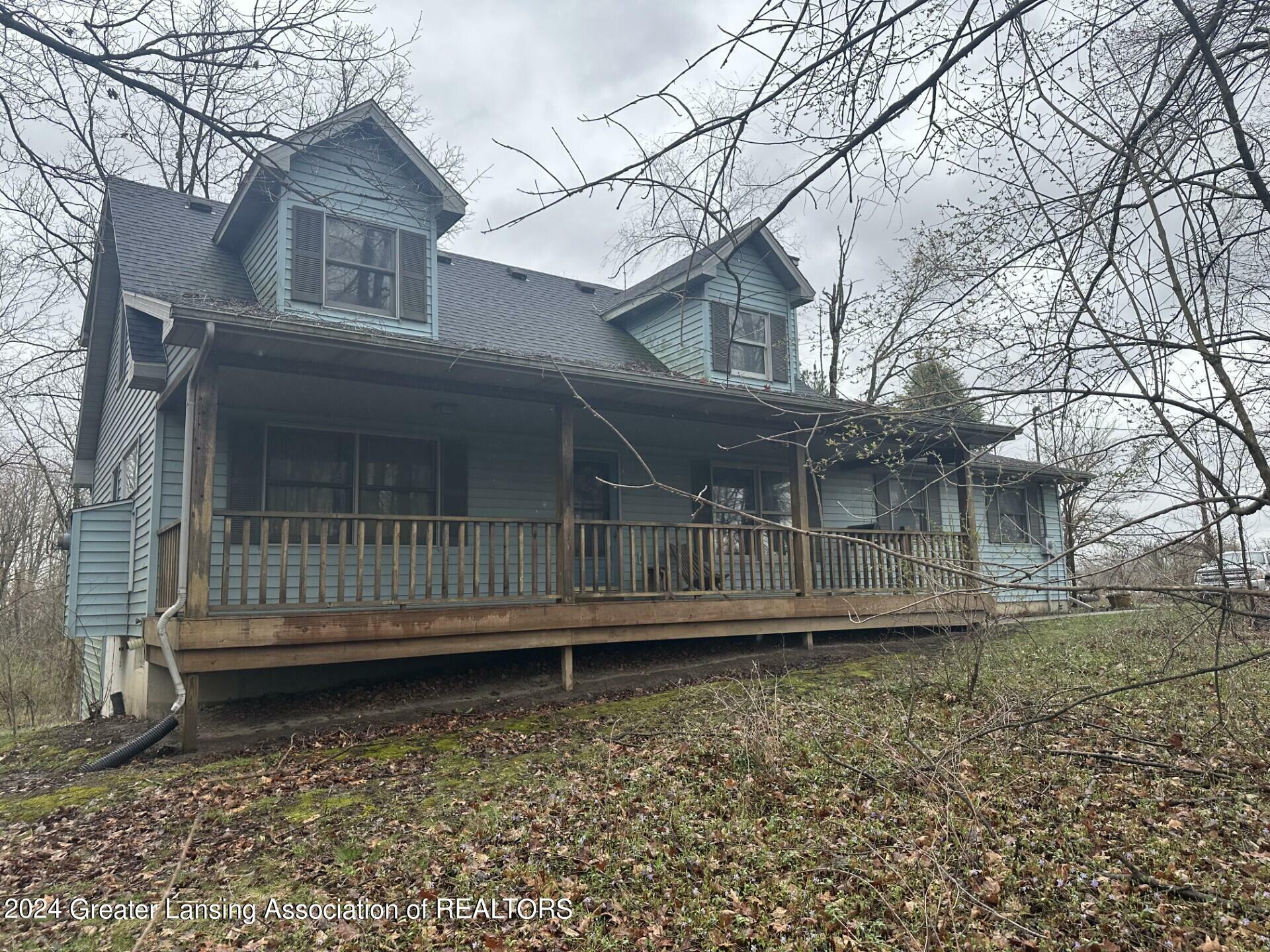 Property Photo:  1322 N Michigan Road  MI 48827 