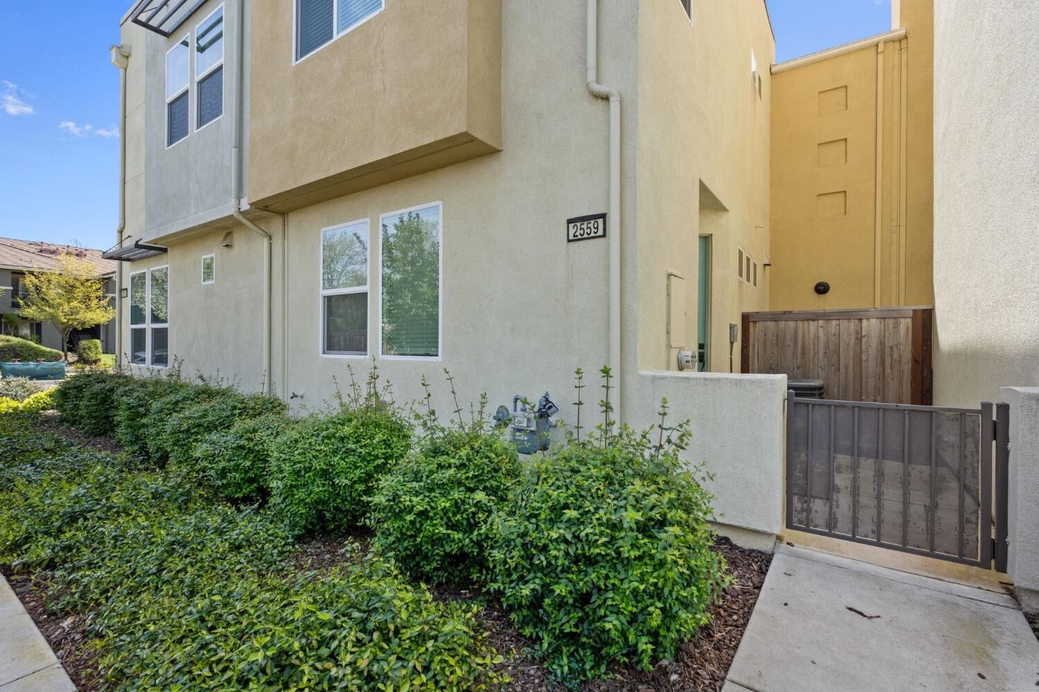 Property Photo:  2559 Radar Lane  CA 95834 