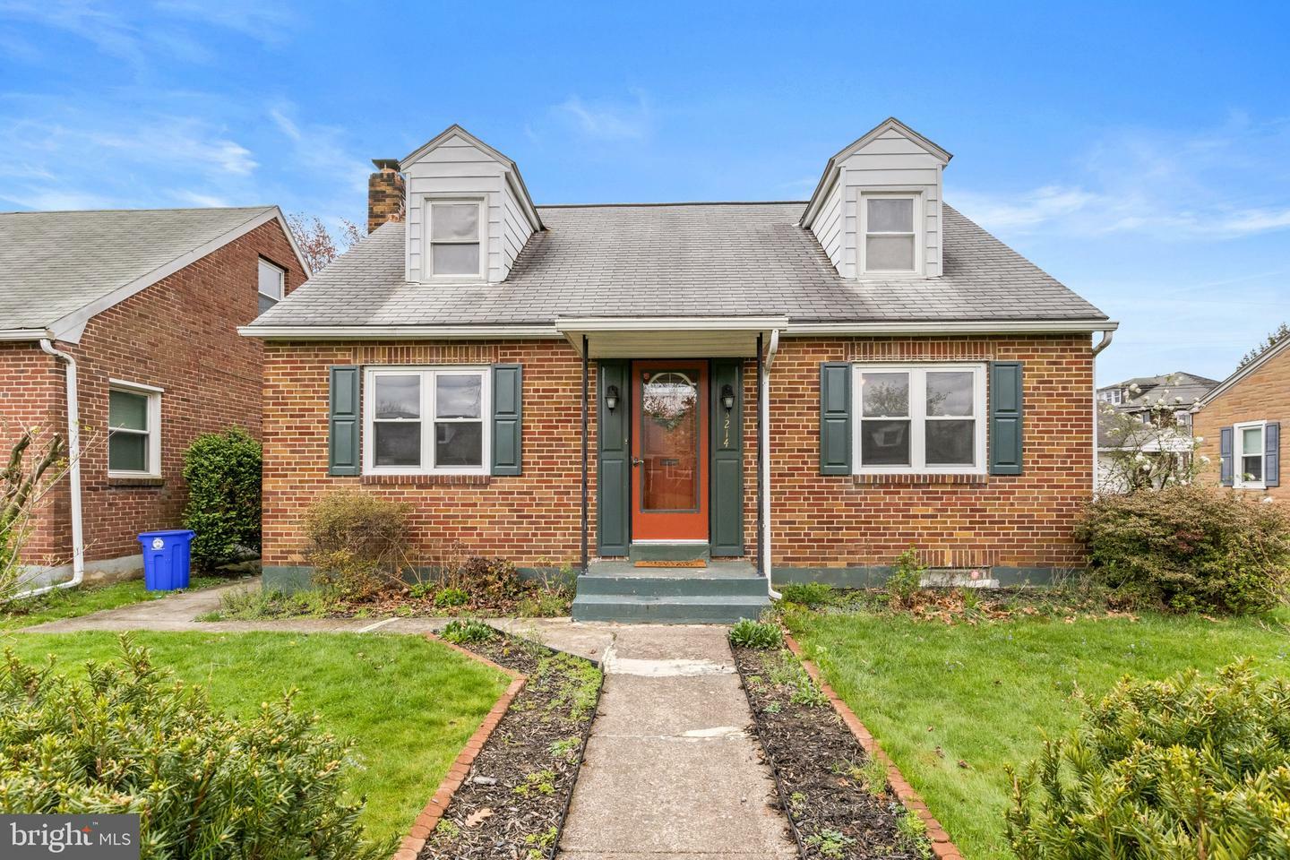 Property Photo: 3214 Hoffman Street PA 17110