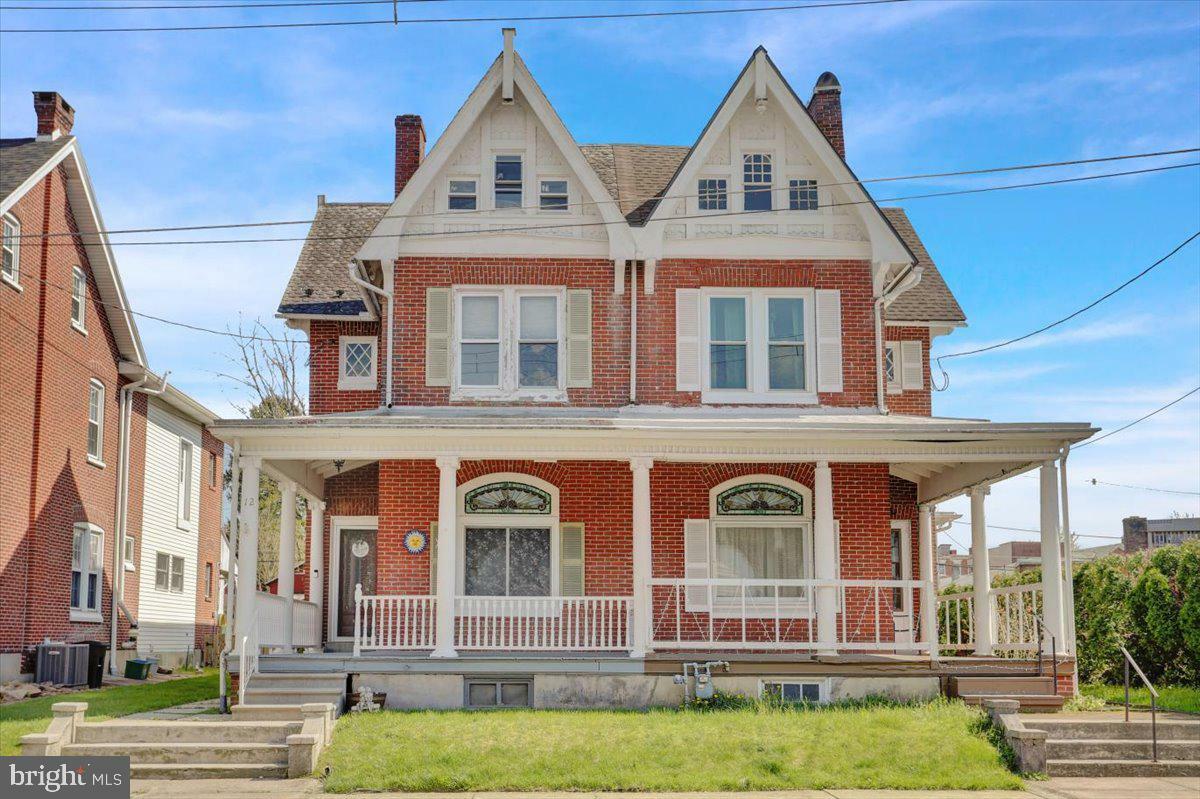 Property Photo:  12 E Washington Street  PA 19522 