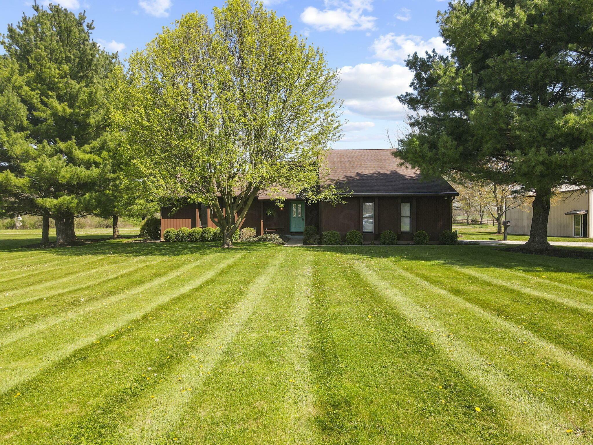 Property Photo:  3826 Stemen Road NW  OH 43105 