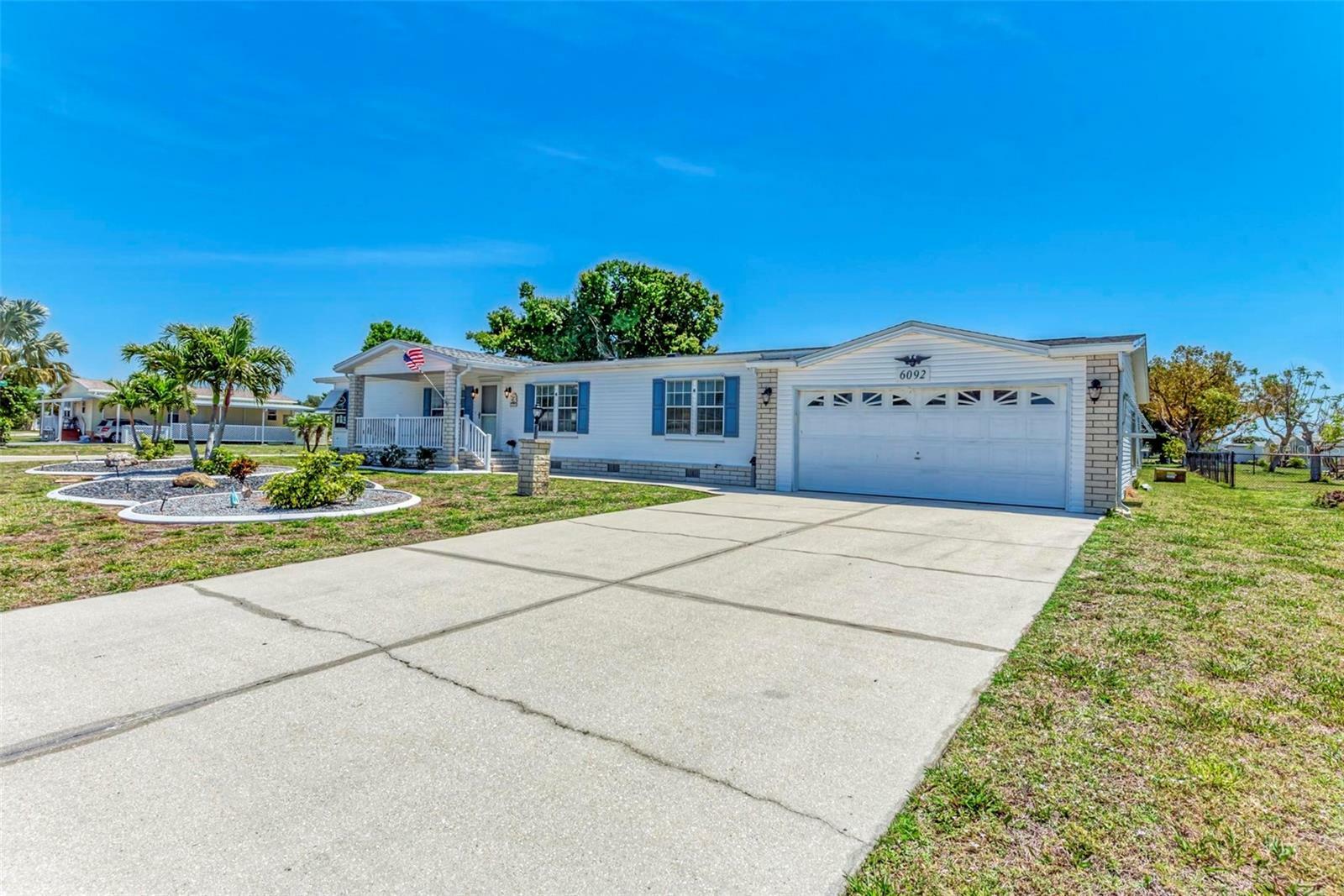 Property Photo:  6092 Shearwater Drive  FL 34224 