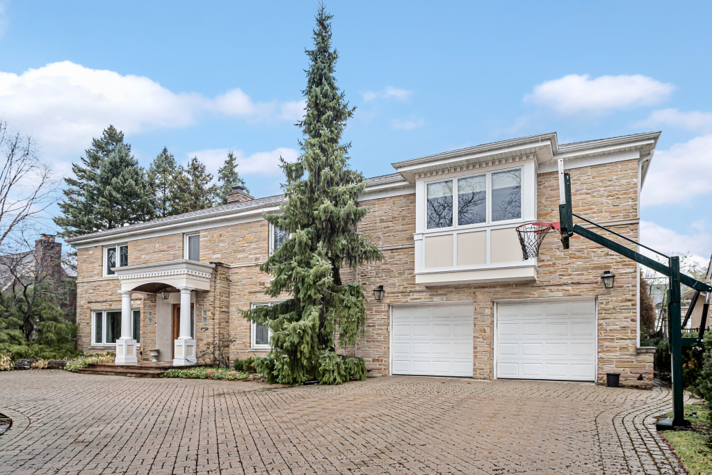 Property Photo: 6625 N Le Mai Avenue IL 60712