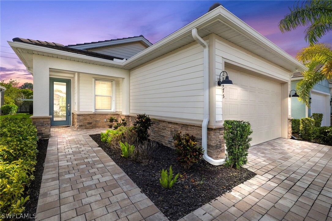 Property Photo: 28475 Captiva Shell Loop FL 34135
