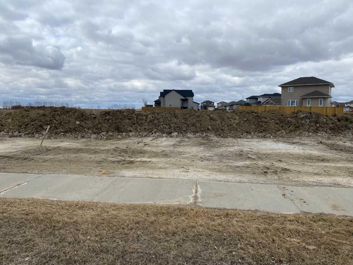 Property Photo: 3712 Marler Drive AB T4V 5E4
