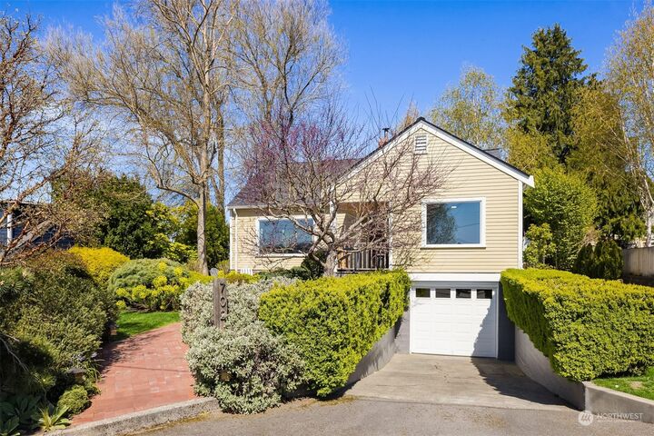 Home for sale in Poulsbo 702 NE Matson Street, Poulsbo, WA 98370