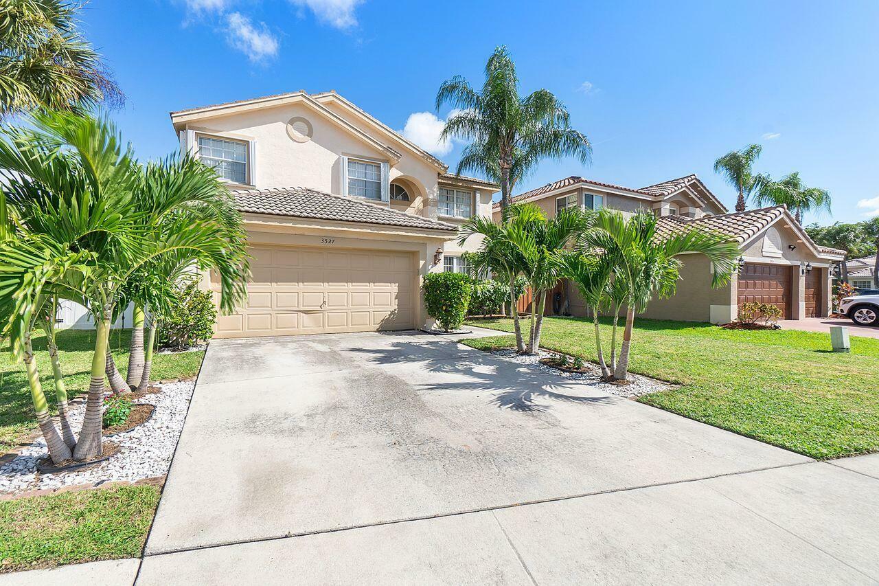 Property Photo:  3527 Chesapeake Circle  FL 33436 