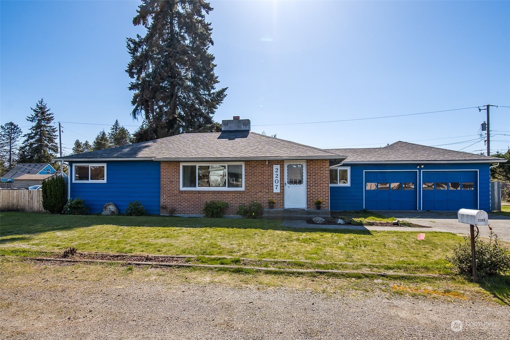 Property Photo:  2207 Madison Street  WA 98584 