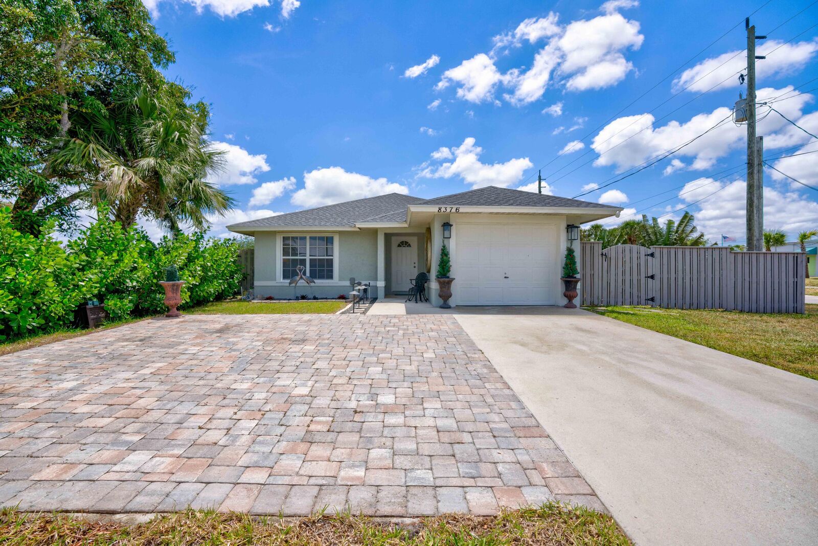 Property Photo:  8376 SE Alamanda Way  FL 33455 