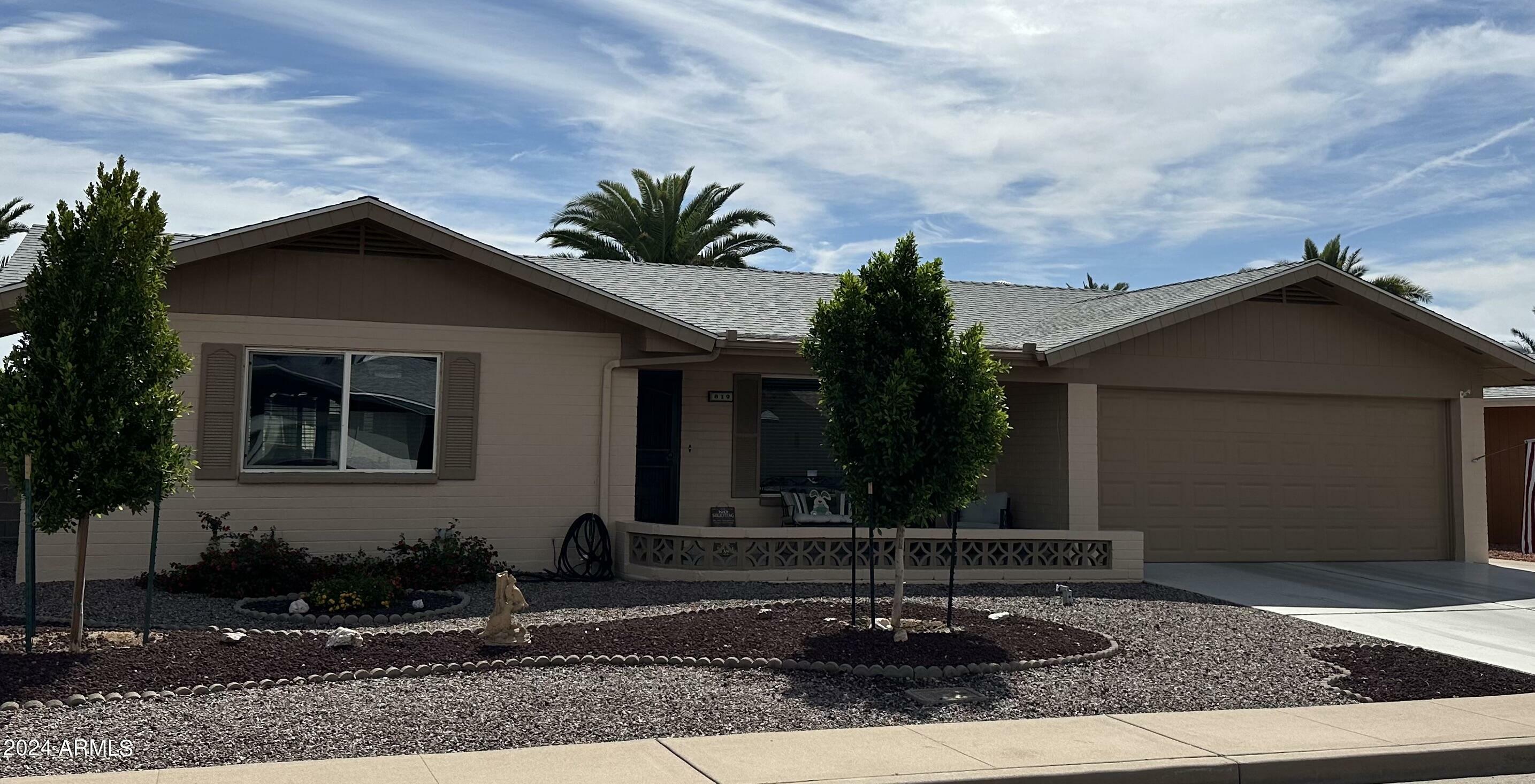 Property Photo:  819 S Racine --  AZ 85206 