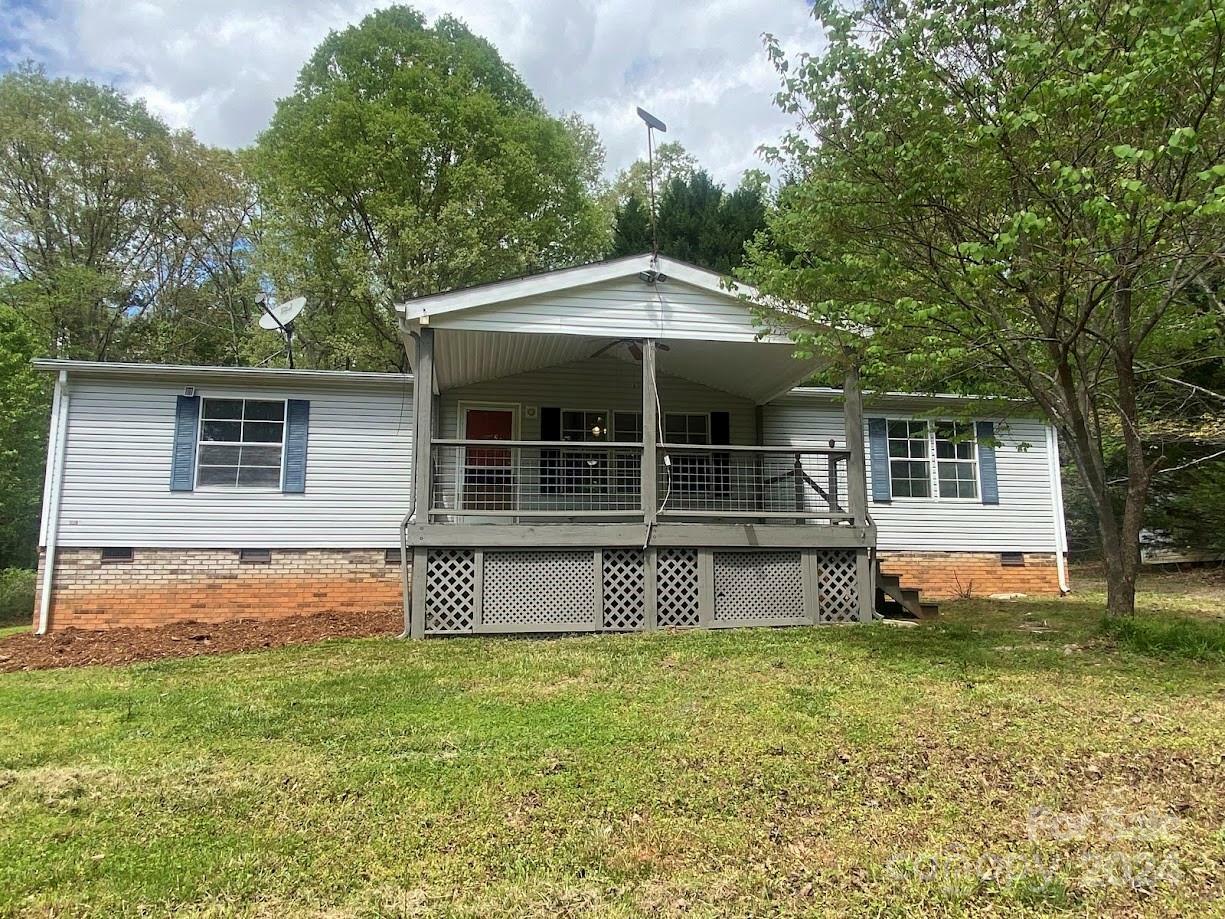 Property Photo:  3074 Ivy Ridge Avenue  NC 28612 