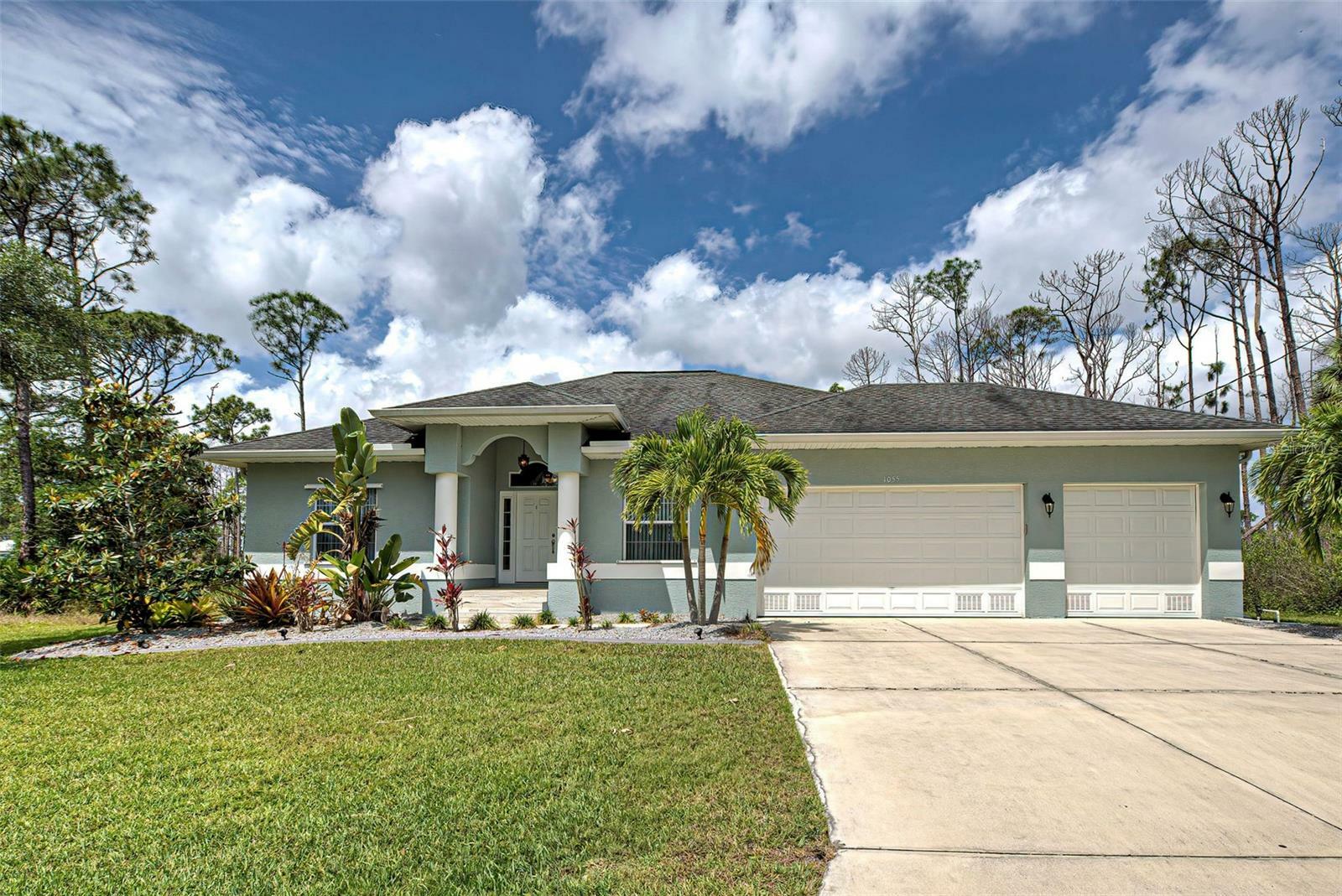 Property Photo:  1055 Pridgen Street  FL 33953 